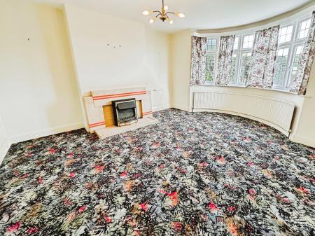 3 bedroom Detached house for sale in Burton Road, Midway, Swadlincote, Derbyshire, DE11