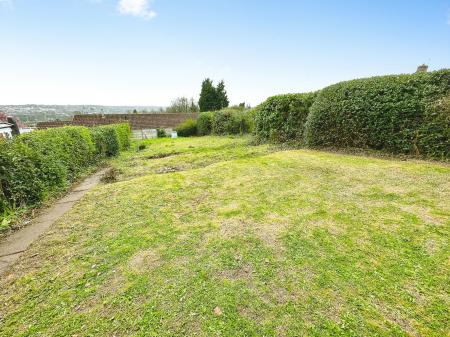 3 bedroom Detached house for sale in Burton Road, Midway, Swadlincote, Derbyshire, DE11