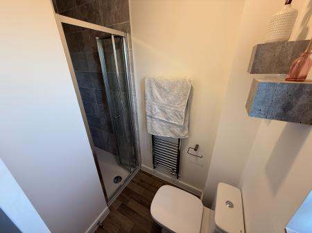 3 bedroom Semi-detached house to let in Stirling Road, Woodville, DE11