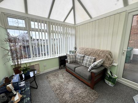 3 bedroom Semi-detached house for sale in Windmill Street, Swadlincote, DE11