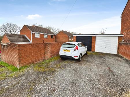 3 bedroom Semi-detached house for sale in Windmill Street, Swadlincote, DE11