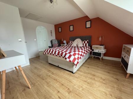 3 bedroom Town house for sale in Victoria Drive, Woodville, Swadlincote, Derbyshire, DE11