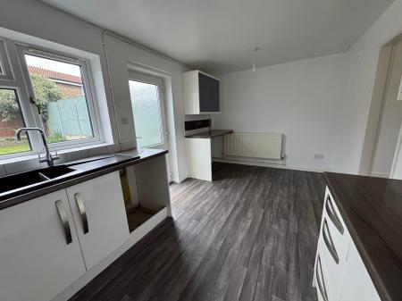 3 bedroom Semi-detached house for sale in Wellwood Road, Newhall, Swadlincote, Derbyshire, DE11