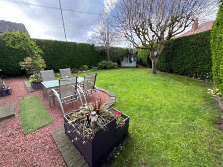 3 bedroom Character Property for sale in Eton Road, Burton-on-Trent, DE14