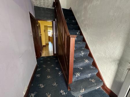 4 bedroom Semi-detached house for sale in Bretlands Way, Stapenhill, Burton-on-Trent, DE15