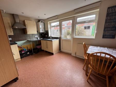 2 bedroom End of terrace house for sale in Fabis Close, Swadlincote, Derbyshire, DE11