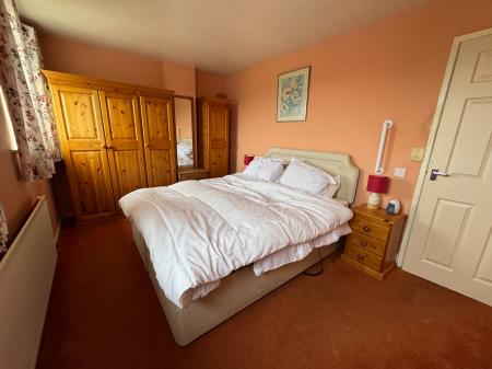 2 bedroom End of terrace house for sale in Fabis Close, Swadlincote, Derbyshire, DE11