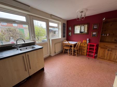 2 bedroom End of terrace house for sale in Fabis Close, Swadlincote, Derbyshire, DE11