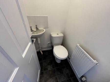 3 bedroom Semi-detached house for sale in Waverley Lane, Burton-on-Trent, DE14