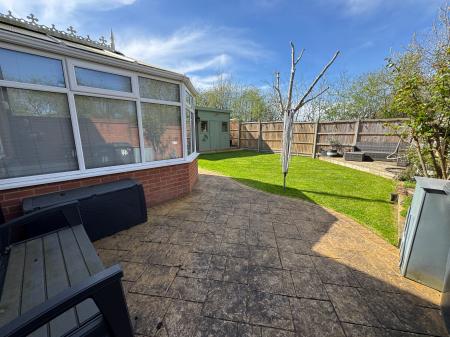 4 bedroom Detached house for sale in Thistle Close, Woodville, Swadlincote, Derbyshire, DE11