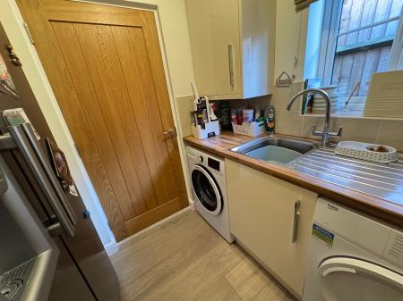 4 bedroom Detached house for sale in Thistle Close, Woodville, Swadlincote, Derbyshire, DE11