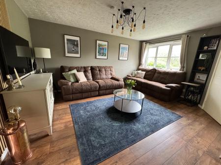 3 bedroom Town house for sale in Caraway Drive, Branston, Burton-on-Trent, DE14