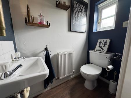 3 bedroom Town house for sale in Caraway Drive, Branston, Burton-on-Trent, DE14