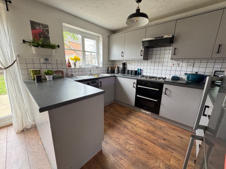 3 bedroom Town house for sale in Caraway Drive, Branston, Burton-on-Trent, DE14