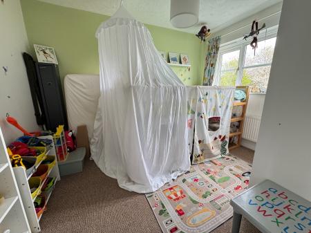 3 bedroom Town house for sale in Caraway Drive, Branston, Burton-on-Trent, DE14