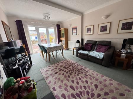 4 bedroom Detached house for sale in Eureka Road, Midway, Swadlincote, Derbyshire, DE11