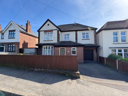 4 bedroom Detached house for sale in Eureka Road, Midway, Swadlincote, Derbyshire, DE11