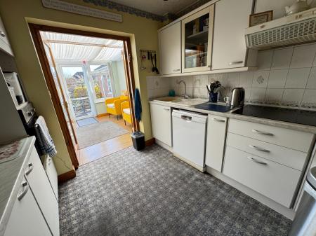 4 bedroom Detached house for sale in Eureka Road, Midway, Swadlincote, Derbyshire, DE11