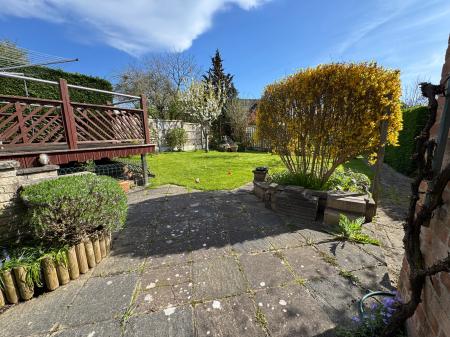 4 bedroom Detached house for sale in Eureka Road, Midway, Swadlincote, Derbyshire, DE11