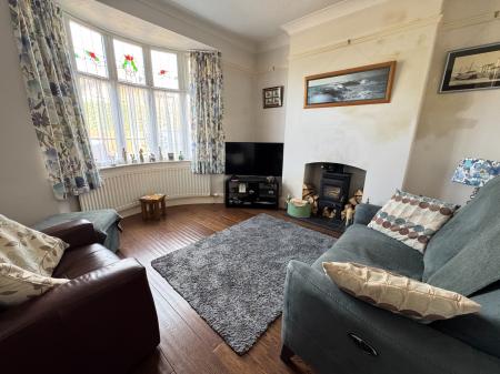 4 bedroom Detached house for sale in Eureka Road, Midway, Swadlincote, Derbyshire, DE11