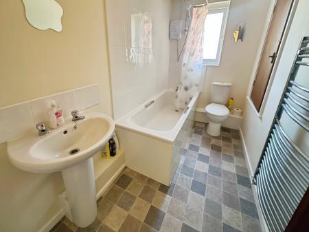 2 bedroom Semi-detached house for sale in Newport Close, Stretton, Burton-on-Trent, DE14