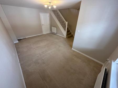 3 bedroom Semi-detached house to let in Saw Mill Way, Burton-On-Trent, DE14