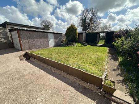 3 bedroom Semi-detached house for sale in Princess Avenue, Linton, Swadlincote, Derbyshire, DE12