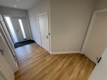 2 bedroom Bungalow to let in Valley Rise, Swadlincote, Newhall, DE11