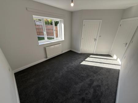 2 bedroom Bungalow to let in Valley Rise, Swadlincote, Newhall, DE11