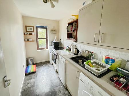 1 bedroom Flat for sale in St Stephens Court, Woodville, Swadlincote, Derbyshire, DE11