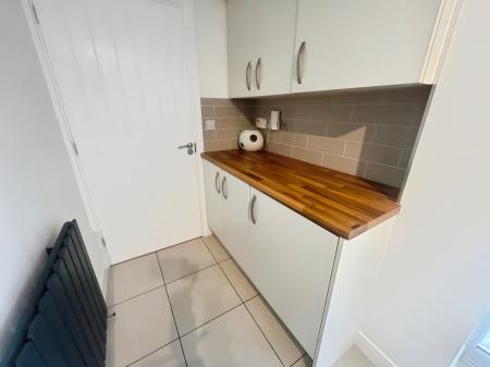 4 bedroom Detached house for sale in St Marys Drive, Stretton, Burton-on-Trent, DE13