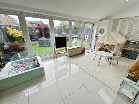 4 bedroom Detached house for sale in Cauldwell Road, Linton, Swadlincote, Derbyshire, DE12