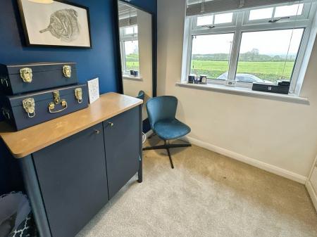 4 bedroom Detached house for sale in Cauldwell Road, Linton, Swadlincote, Derbyshire, DE12