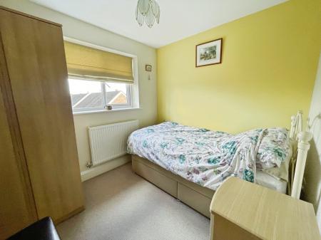 3 bedroom End of terrace house for sale in Farman Row Henhurst Ridge, Burton-on-Trent, DE13