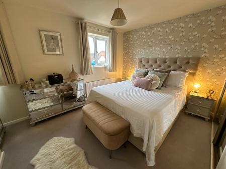 4 bedroom Detached house for sale in Athlestan Way, Stretton, Burton-on-Trent, DE13