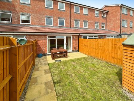 4 bedroom Town house for sale in Mayflower Drive, Burton-on-Trent, DE14