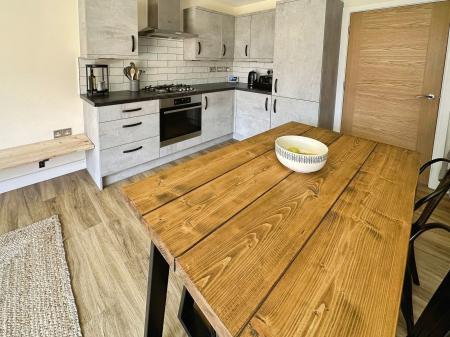 4 bedroom Town house for sale in Mayflower Drive, Burton-on-Trent, DE14