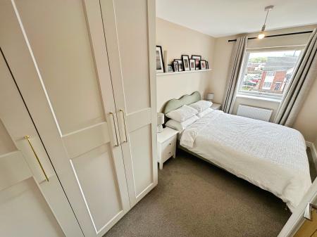 4 bedroom Town house for sale in Mayflower Drive, Burton-on-Trent, DE14