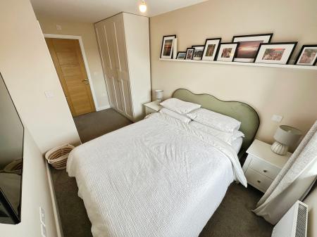 4 bedroom Town house for sale in Mayflower Drive, Burton-on-Trent, DE14
