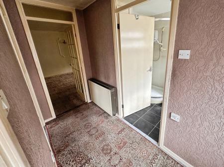 2 bedroom Semi-detached bungalow for sale in Henhurst Ridge, Burton-on-Trent, DE13