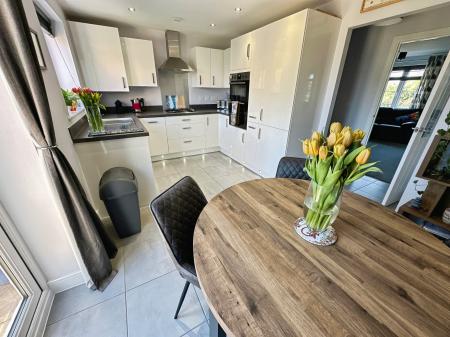 3 bedroom Semi-detached house for sale in Rockingham Way, Stanton, Burton-on-Trent, DE15