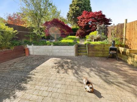 2 bedroom Detached bungalow for sale in Alexandra Road, Burton-on-Trent, DE15