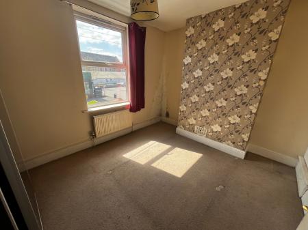 3 bedroom Terraced House for sale in Woods Lane, Stapenhill, Burton-on-Trent, DE15