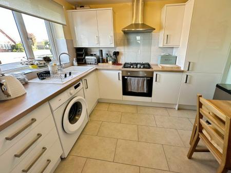 2 bedroom Semi-detached house for sale in Park Road, Barton under Needwood, Burton-on-Trent, DE13