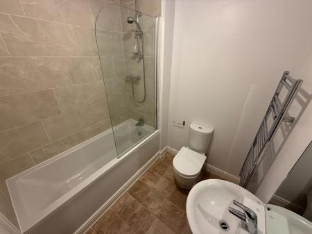 2 bedroom Terraced House to let in Salford Way, Church Gresley, DE11