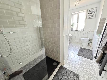 4 bedroom Semi-detached house for sale in York Road, Church Gresley, Swadlincote, Derbyshire, DE11