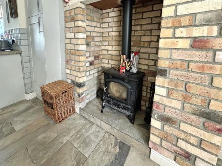 4 bedroom Semi-detached house for sale in York Road, Church Gresley, Swadlincote, Derbyshire, DE11