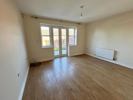 3 bedroom Semi-detached house for sale in South Lodge Mews, Midway, Swadlincote, Derbyshire, DE11