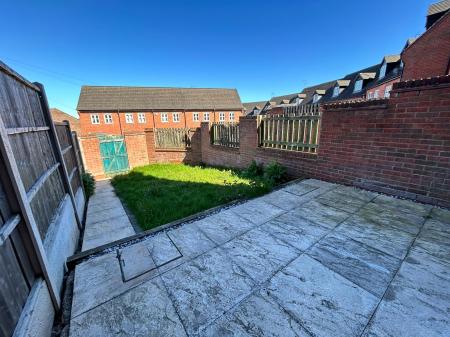 3 bedroom Semi-detached house for sale in South Lodge Mews, Midway, Swadlincote, Derbyshire, DE11