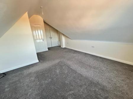 3 bedroom Semi-detached house for sale in South Lodge Mews, Midway, Swadlincote, Derbyshire, DE11